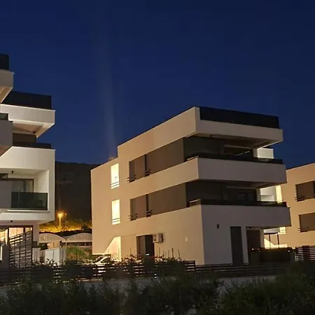 Penthouse Marcelina In Apartment *