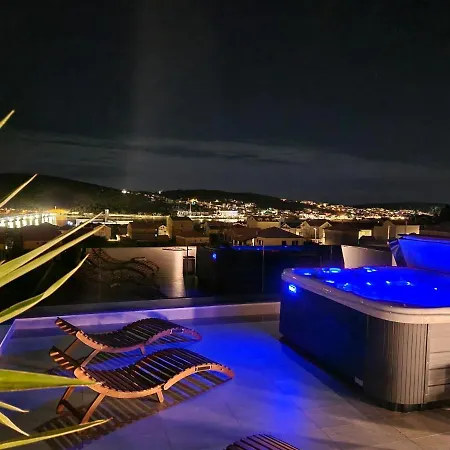 Apartment Penthouse Marcelina In *